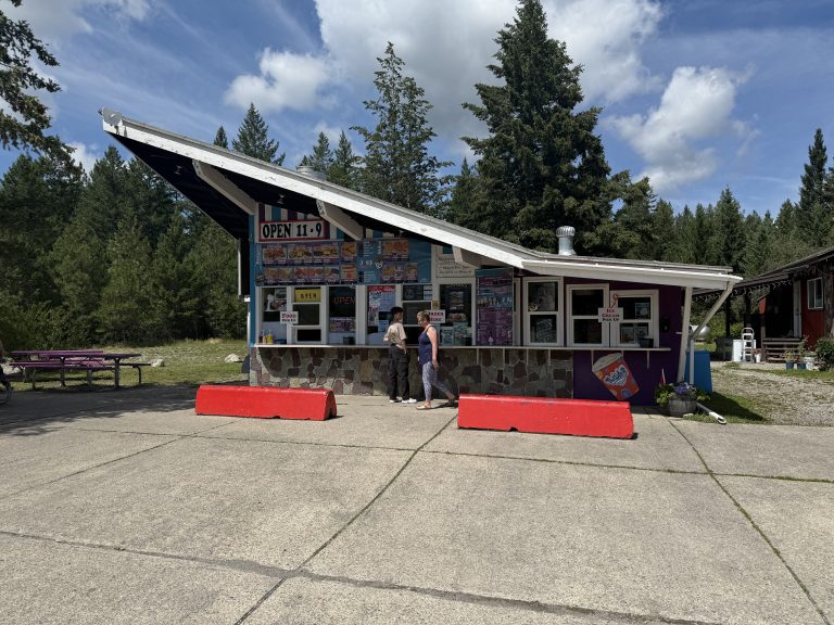 Trail Photo by robin