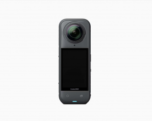 Insta360 X5
